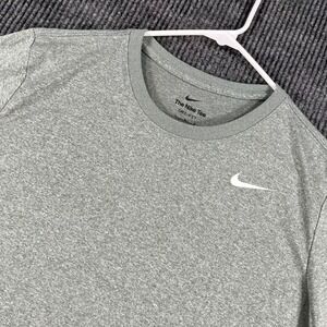 Nike Shirt Womens Large Gray Short Sleeve Dri Fit Workout Casual Active Gym